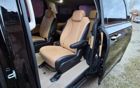 KIA Carnival, 2021 год, 4 700 000 рублей, 26 фотография
