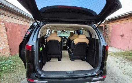 KIA Carnival, 2021 год, 4 700 000 рублей, 30 фотография