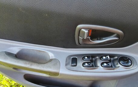 Hyundai Accent II, 2004 год, 320 000 рублей, 3 фотография