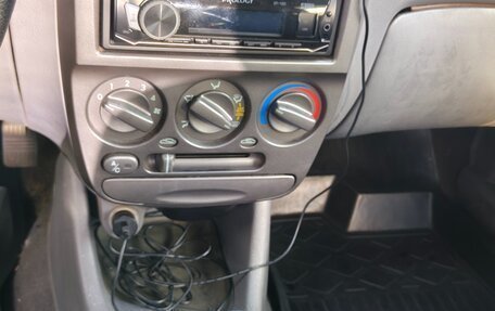 Hyundai Accent II, 2004 год, 320 000 рублей, 12 фотография