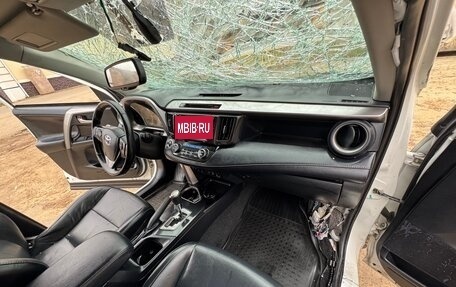 Toyota RAV4, 2017 год, 750 000 рублей, 34 фотография