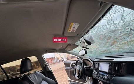 Toyota RAV4, 2017 год, 750 000 рублей, 33 фотография