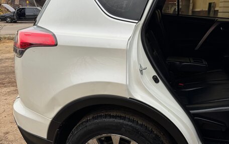 Toyota RAV4, 2017 год, 750 000 рублей, 39 фотография