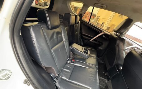 Toyota RAV4, 2017 год, 750 000 рублей, 37 фотография