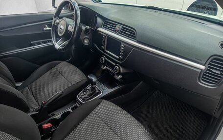 KIA Rio IV, 2018 год, 1 399 990 рублей, 7 фотография
