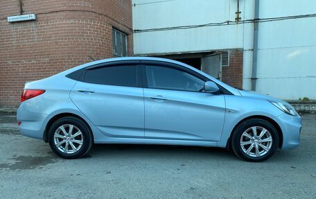 Hyundai Solaris II рестайлинг, 2012 год, 790 000 рублей, 5 фотография
