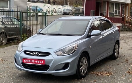 Hyundai Solaris II рестайлинг, 2012 год, 790 000 рублей, 2 фотография