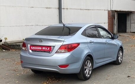 Hyundai Solaris II рестайлинг, 2012 год, 790 000 рублей, 3 фотография