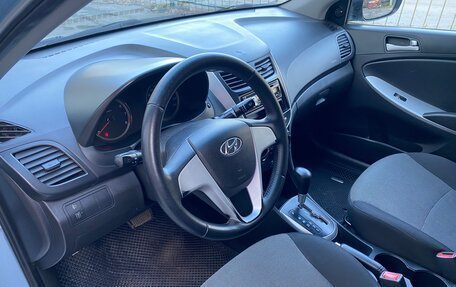 Hyundai Solaris II рестайлинг, 2012 год, 790 000 рублей, 7 фотография