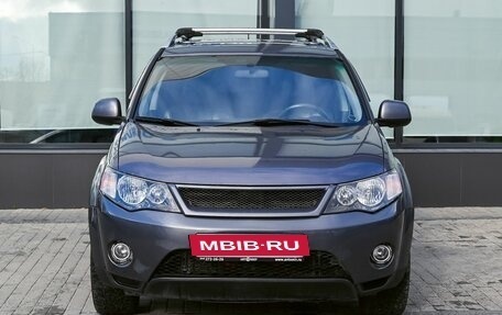 Mitsubishi Outlander III рестайлинг 3, 2007 год, 1 015 000 рублей, 8 фотография