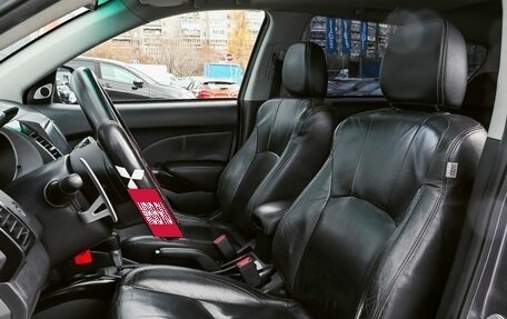 Mitsubishi Outlander III рестайлинг 3, 2007 год, 1 015 000 рублей, 16 фотография