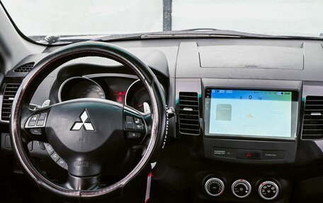 Mitsubishi Outlander III рестайлинг 3, 2007 год, 1 015 000 рублей, 20 фотография