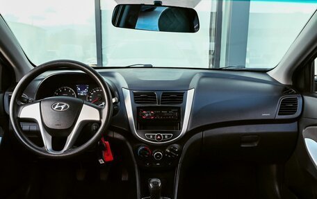 Hyundai Solaris II рестайлинг, 2011 год, 570 000 рублей, 16 фотография