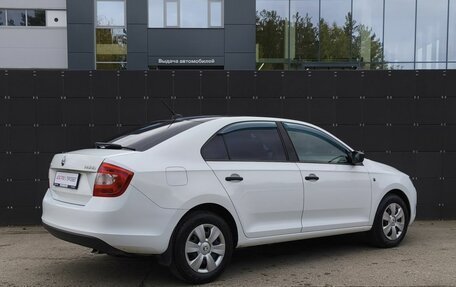 Skoda Rapid I, 2017 год, 1 335 000 рублей, 5 фотография