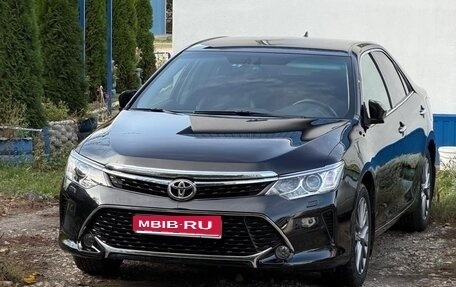 Toyota Camry, 2017 год, 2 350 000 рублей, 1 фотография