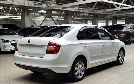Skoda Rapid I, 2015 год, 1 020 000 рублей, 7 фотография
