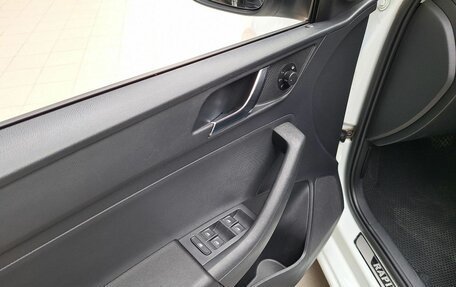 Skoda Rapid I, 2015 год, 1 020 000 рублей, 15 фотография