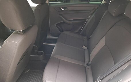 Skoda Rapid I, 2015 год, 1 020 000 рублей, 18 фотография