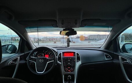 Opel Astra J, 2011 год, 570 000 рублей, 6 фотография