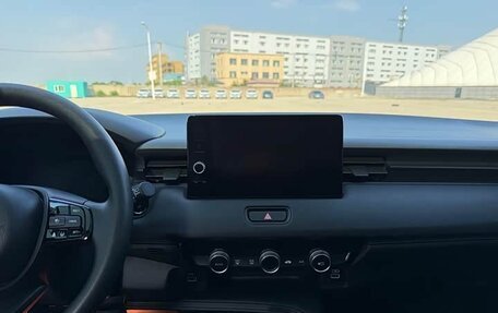 Honda Vezel, 2023 год, 1 680 000 рублей, 12 фотография