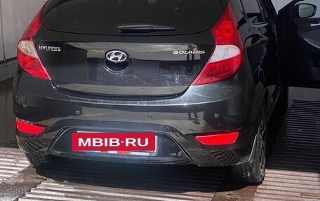 Hyundai Solaris II рестайлинг, 2013 год, 750 000 рублей, 2 фотография