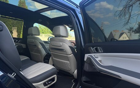 BMW X7, 2022 год, 12 150 000 рублей, 16 фотография