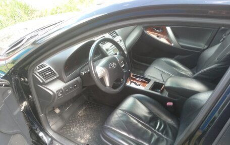 Toyota Camry, 2008 год, 650 000 рублей, 6 фотография