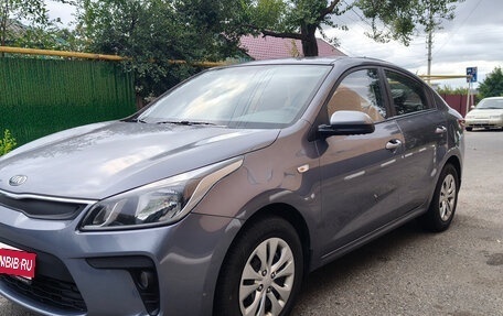 KIA Rio IV, 2017 год, 965 000 рублей, 1 фотография