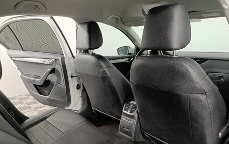 Skoda Octavia, 2019 год, 1 860 000 рублей, 15 фотография