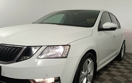 Skoda Octavia, 2019 год, 1 860 000 рублей, 20 фотография