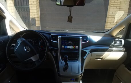 Toyota Alphard III, 2013 год, 2 200 000 рублей, 4 фотография