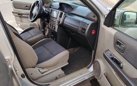 Nissan X-Trail, 2004 год, 580 000 рублей, 5 фотография