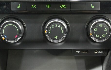 Skoda Octavia, 2015 год, 1 350 000 рублей, 18 фотография