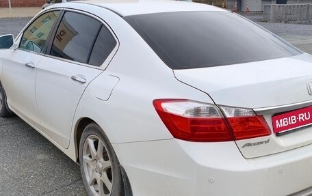 Honda Accord IX рестайлинг, 2013 год, 1 630 000 рублей, 4 фотография