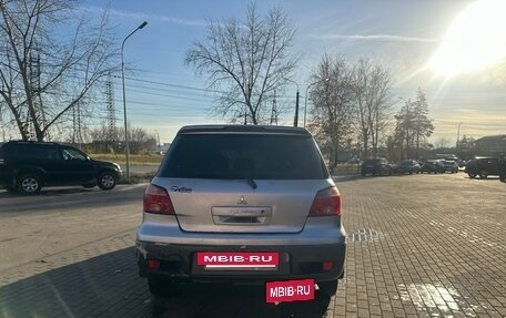 Mitsubishi Outlander III рестайлинг 3, 2005 год, 349 000 рублей, 6 фотография