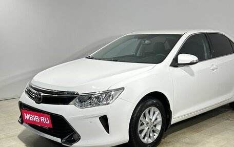 Toyota Camry, 2016 год, 1 830 000 рублей, 12 фотография