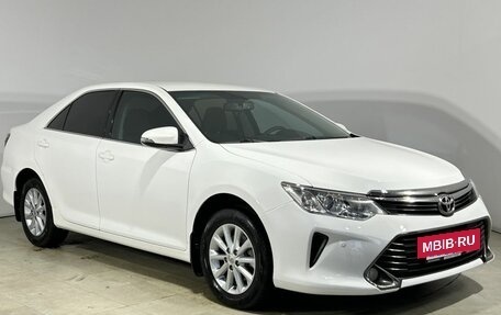Toyota Camry, 2016 год, 1 830 000 рублей, 4 фотография