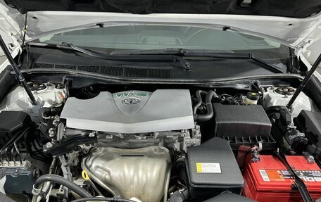 Toyota Camry, 2016 год, 1 830 000 рублей, 26 фотография