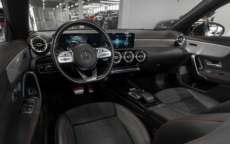 Mercedes-Benz CLA, 2020 год, 2 940 000 рублей, 7 фотография