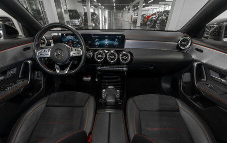 Mercedes-Benz CLA, 2020 год, 2 940 000 рублей, 8 фотография