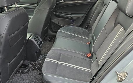 Volkswagen Golf VIII, 2022 год, 2 120 000 рублей, 13 фотография