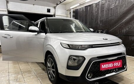 KIA Soul III, 2019 год, 1 385 000 рублей, 18 фотография