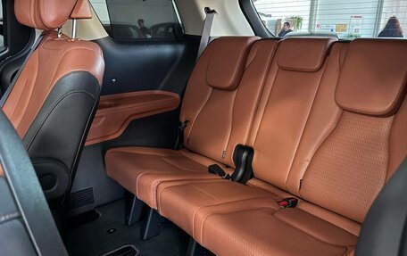 KIA Carnival, 2023 год, 3 290 000 рублей, 24 фотография