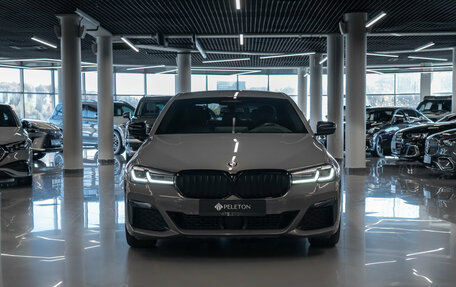 BMW 5 серия, 2020 год, 5 380 000 рублей, 3 фотография