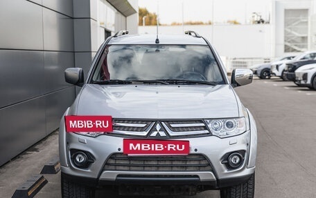 Mitsubishi Pajero Sport II рестайлинг, 2014 год, 2 450 000 рублей, 2 фотография