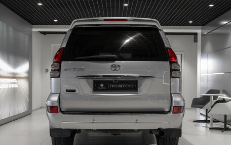 Toyota Land Cruiser Prado 120, 2006 год, 1 745 000 рублей, 6 фотография