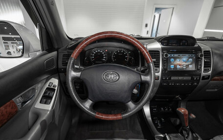 Toyota Land Cruiser Prado 120, 2006 год, 1 745 000 рублей, 10 фотография