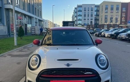 MINI Hatch, 2018 год, 2 400 000 рублей, 2 фотография
