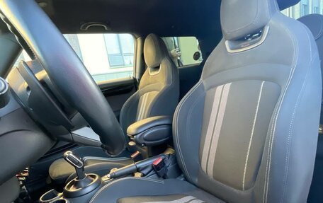 MINI Hatch, 2018 год, 2 400 000 рублей, 13 фотография