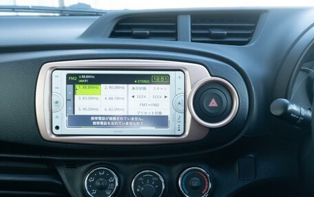 Toyota Vitz, 2013 год, 780 000 рублей, 19 фотография